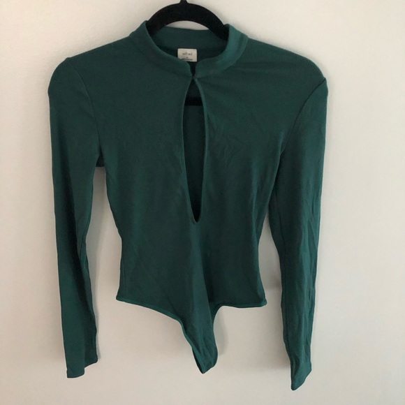 Wilfred Tops - Aritzia Wilfred Harlequin Longsleeve Bodysuit size M Medium